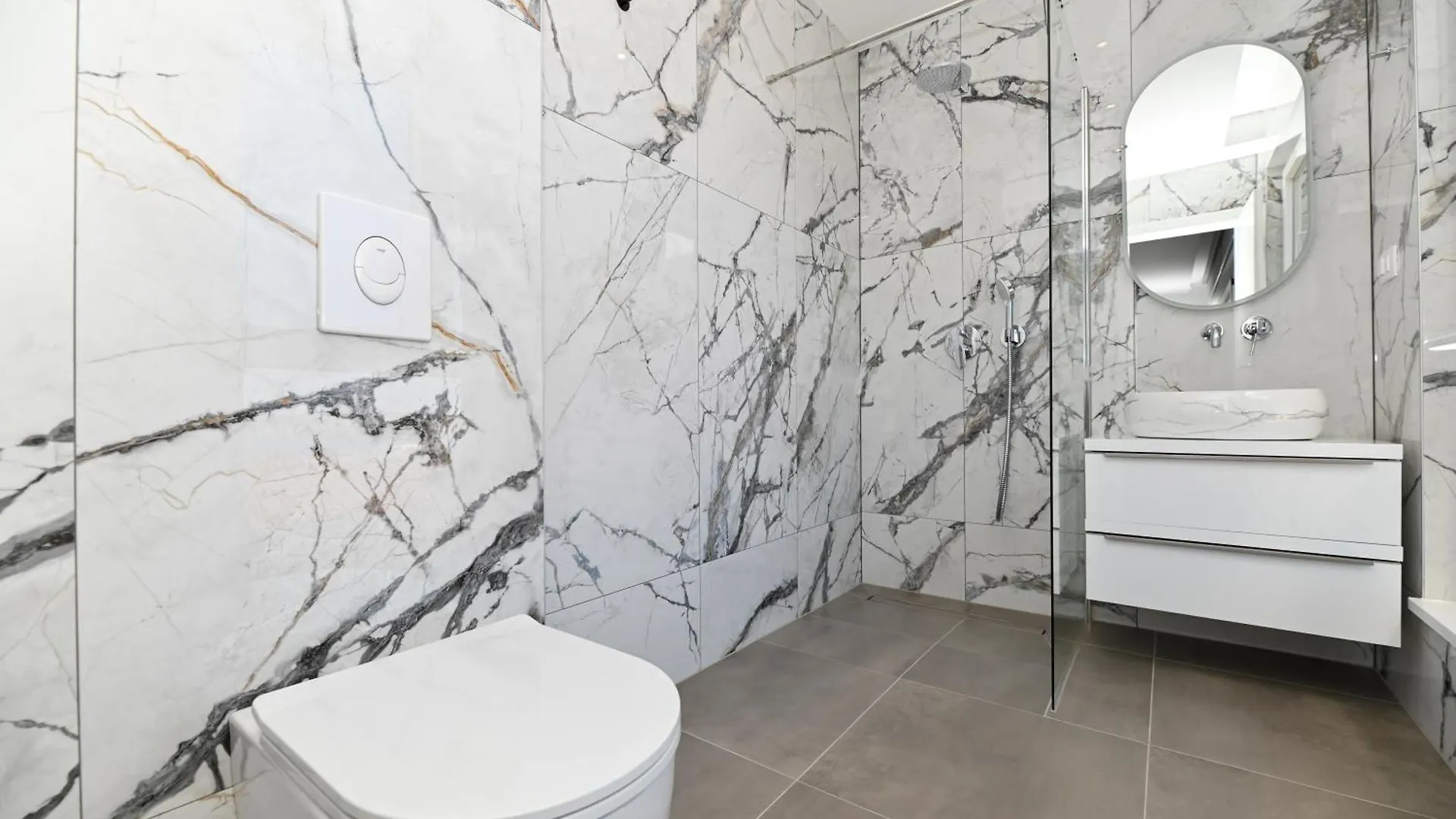 Residence Triumph Trogir Lägenhet